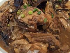 小鸡炖蘑菇-北李妈妈菜·海肠捞饭(开发区万达店)