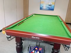 -奔驰上海利星(七宝店)