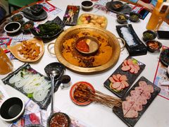 罗宋鸳鸯锅-哥老官重庆美蛙鱼头(五角场合生汇店)