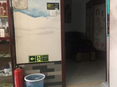 -王之雄社区养生馆(上海春城店)