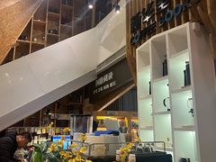 -新华里咖啡书吧(新华书店小寨店)