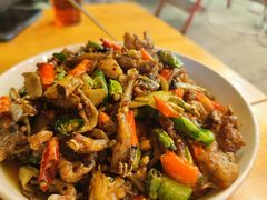 -鸿顺老铁锅美蛙鱼府(解放碑店)