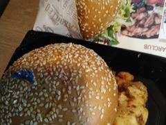 -The Habit Burger Grill 哈比特汉堡(复兴soho店)