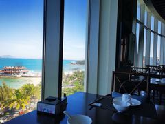 -蜈支洲岛珊瑚酒店临海阁中餐厅