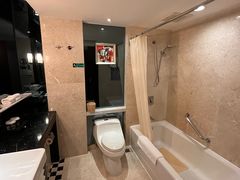 -汕头金海湾大酒店(龙眼南路美食街万象城店)