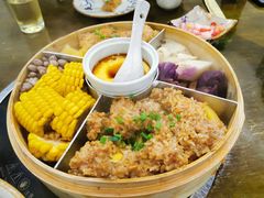 -黄桷树曹家私房菜(江与城店)