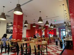 -城市大道红炉披萨烘焙坊