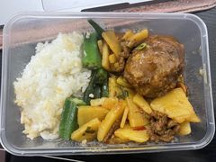 -同济大学本部学苑饮食广场