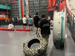 -极限PLAY运动娱乐新世界·团建派对潮玩休闲馆·室内蹦极高空游乐园