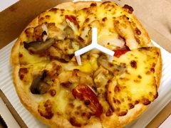 新奥尔良风情烤肉比萨-必胜客(栖乐荟店)