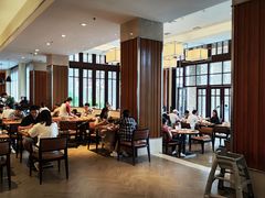 -亚龙湾希尔顿自助餐厅·海鲜·烧烤·沙滩BBQ·现场乐队