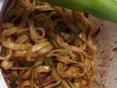 老北京炸酱面-门框胡同百年卤煮(新街口店)