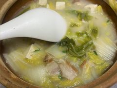 -闫府私房菜(恒隆店)