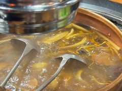 -阿山卓·野生菌火锅·纳西火塘烤肉