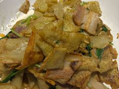 -黄泥岗·地道湖北菜(奥特莱斯店)