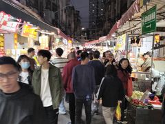 -银泰百货(厦门国贸中心店)