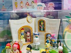 -泡泡玛特POPMART(武汉天地壹方店)
