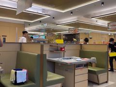 -海底捞火锅(振华广场生日主题店)