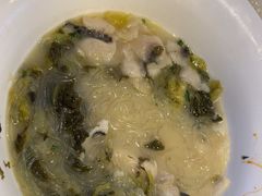 -严记小天府酸菜鱼(西四路店)