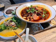 -川流不息·地道川菜·小龙虾(新松江路店)