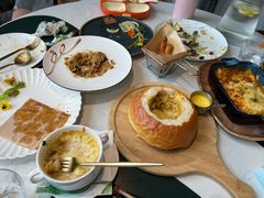 -ins森林童话餐厅coffee&bistro