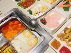 -海底捞火锅鲜切牛肉主题店(长寿路店)