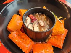 -三江两海老火锅(北京首店)