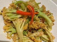 xo酱爆有机花菜-渔语鱼酸菜鱼新川菜(来福士店)