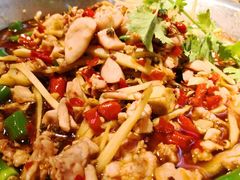 -兔行天下-鸿鹤鲜锅兔(中海国际店)