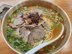 -红鼻子桂林米粉(金唐新光界店)