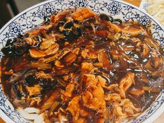 -老天桥酱肉烧饼夹肘子(天桥店)