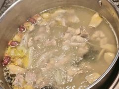 -一席地·本地鸡窝·杭帮鸡火锅(萧山银隆百货店)