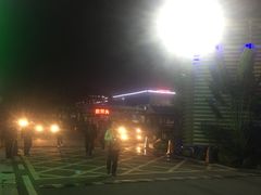 -亚龙湾8号(丁村万人海鲜广场店)
