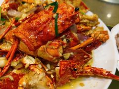 -三亚火车头万人海鲜广场