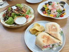 -HELLO 27 意面·沙拉·帕尼尼