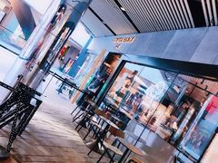 大堂-喜茶(北京三里屯太古里店)