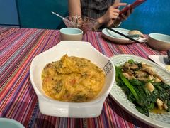 -香巴拉云南餐厅(华莱坞店)