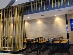 等候区-上影国际影城(普陀绿地缤纷城店)