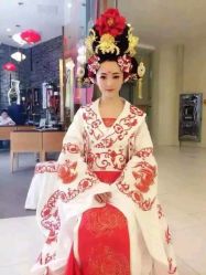 -盘子女人坊生日照·摄影馆(华强店)