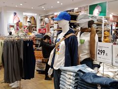 -优衣库(东莞东城万达广场店)