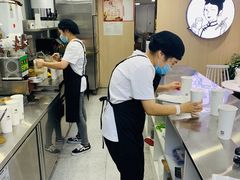 -沪上阿姨·精选茶饮(南浦路店)