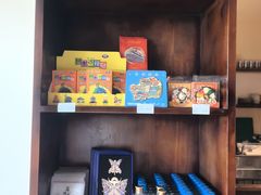 -包整·丝娃娃(一览甲秀楼风景店)