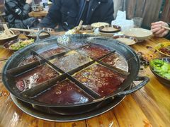 -正南齊北重庆老火锅(光华村直营店)