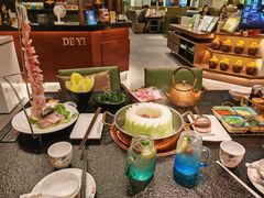 -得意咚瓜·顺德鱼生·冬瓜火锅(深圳首店)