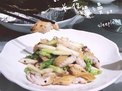 -品悦酒店(三林古镇店)