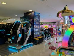 -Fang Fang Monkey·方方猴(国瑞购物中心店)