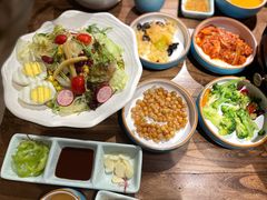 -明洞阿姨·韩式酱蟹烤肉·创意料理(三元桥店)