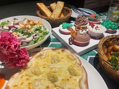 榴莲披萨-JINNS锦时 steak&pizza(浸信会礼拜堂旧址店)