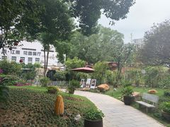 -千滋百味·醉江澜花园餐厅(街道口店)