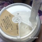 超好吃，甜甜的水蜜桃，厚厚一层奶盖，不是很甜也不腻